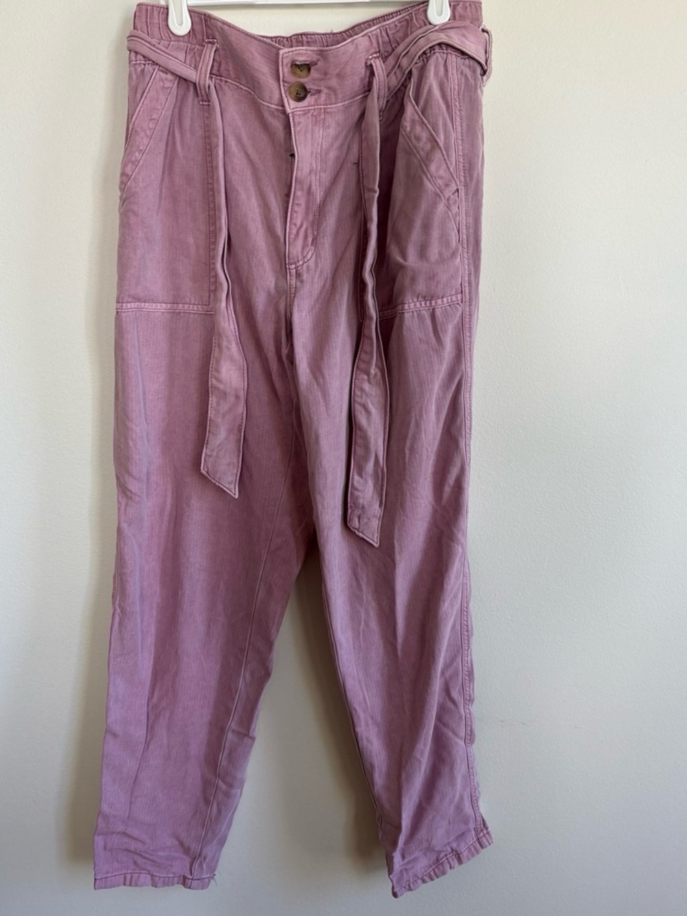 American Eagle Outfitters Mauve Corduroy Relaxed Pants with Waist Tie